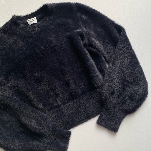 Sunday Best | Bell Sleeve Top - Picture 1 of 4